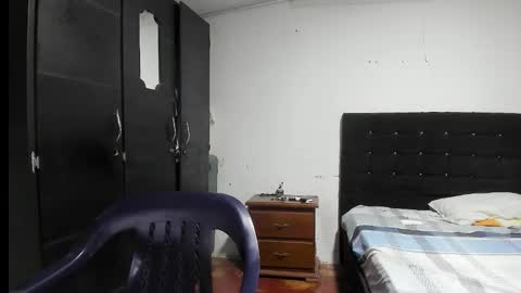 ryan_xc1 online show from November 2, 3:47 pm