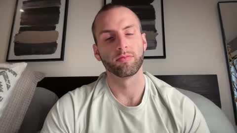 Ryan  Chad online show from April 5, 3:20 pm