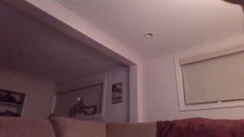 Snapshot of ryanbishops01 chatting on December 21, 8:07 am Ryland online show from December 21, 8:07 am