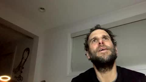 Snapshot of ryanbishops01 chatting on February 15, 7:27 am Ryland online show from February 15, 7:27 am
