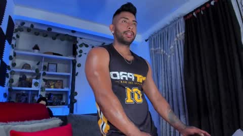 ryanboy30 online show from September 15, 8:31 pm