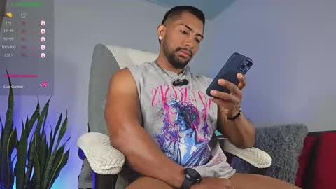 Snapshot of ryanboy30 chatting on May 7, 1:49 pm ryanboy30 online show from May 7, 1:49 pm