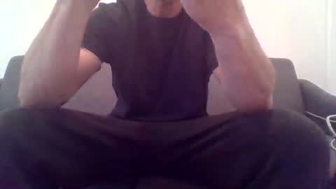 Snapshot of ryand066 chatting on March 29, 11:27 pm ryand066 online show from March 29, 11:27 pm