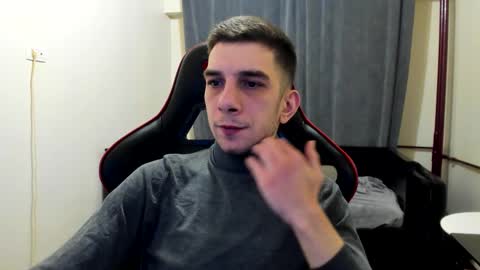 Andrew C. online show from December 16, 9:20 pm