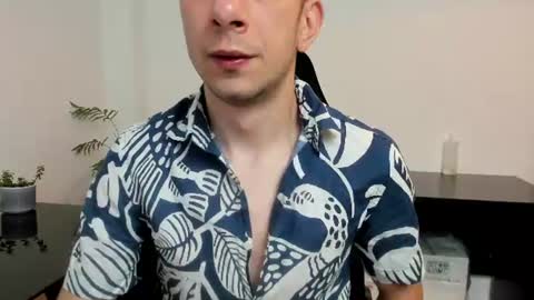 Andrew C. online show from June 26, 9:41 pm