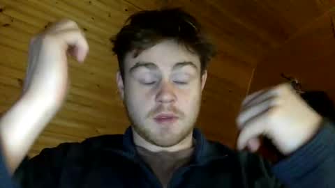 ryanhung_57 online show from January 9, 3:36 am