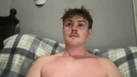 ryanhung_57 online show from September 19, 2:24 am