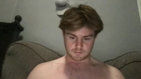 ryanhung_57 online show from October 22, 2:34 am