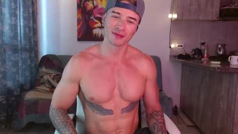 Snapshot of ryann_blue_ chatting on January 11, 9:25 pm Ryan Blue ig ryannblue online show from January 11, 9:25 pm