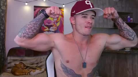 Snapshot of ryann_blue_ chatting on January 12, 11:15 pm Ryan Blue ig ryannblue online show from January 12, 11:15 pm