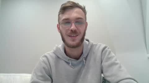 Snapshot of ryanogorman5858 chatting on November 1, 2:46 am anonomousstoneruk online show from November 1, 2:46 am