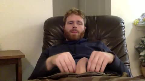 Snapshot of ryanoliver83 chatting on January 18, 12:02 am Ryan Oliver online show from January 18, 12:02 am