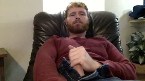 Snapshot of ryanoliver83 chatting on January 24, 11:45 pm Ryan Oliver online show from January 24, 11:45 pm