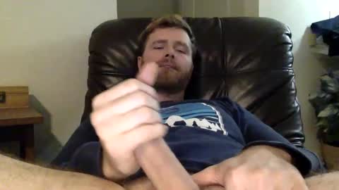 Snapshot of ryanoliver83 chatting on February 4, 1:23 am Ryan Oliver online show from February 4, 1:23 am