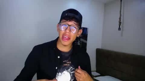 Snapshot of ryanpricee chatting on January 18, 8:09 pm RyanPricee online show from January 18, 8:09 pm