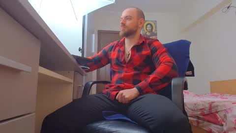 Ryanstone  online show from May 2, 3:55 am