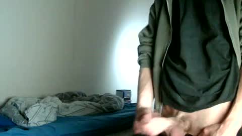 Snapshot of ryder93x chatting on June 19, 6:51 am Ryder93 online show from June 19, 6:51 am
