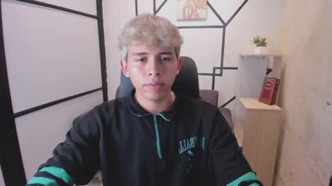 ryderstone_ online show from October 21, 4:35 am