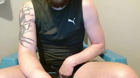 Snapshot of rylancolt chatting on December 21, 1:15 am Rylan Colte online show from December 21, 1:15 am