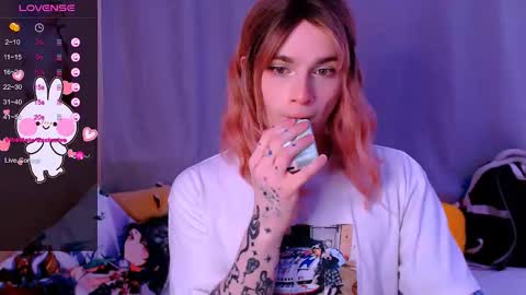  Alice  online show from March 21, 8:19 am