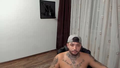 s1nmaster online show from November 2, 8:22 pm