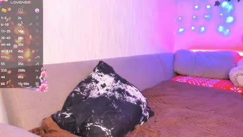 Snapshot of s1rena_m1lano chatting on January 20, 10:15 pm Mary online show from January 20, 10:15 pm