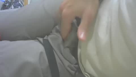 Snapshot of s201174370 chatting on April 3, 7:23 pm Cloney online show from April 3, 7:23 pm