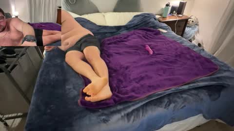 Snapshot of s3061796 chatting on February 14, 5:15 am RegSav24 online show from February 14, 5:15 am