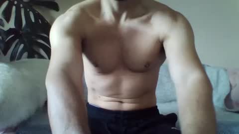 s43_ online show from October 1, 11:38 am