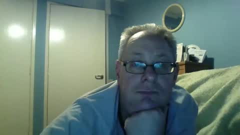 Snapshot of s536sny18 chatting on March 22, 5:05 pm s536sny18 online show from March 22, 5:05 pm