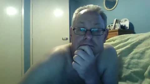 Snapshot of s536sny18 chatting on April 26, 4:15 pm s536sny18 online show from April 26, 4:15 pm