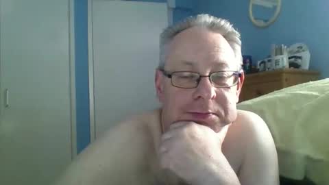 Snapshot of s536sny18 chatting on May 17, 9:17 am s536sny18 online show from May 17, 9:17 am