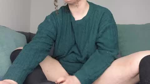 Leanne online show from May 13, 11:33 pm
