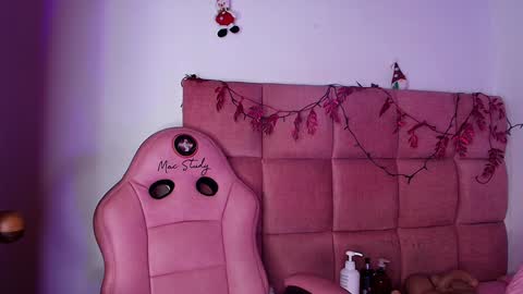 Samantha online show from December 19, 9:18 am