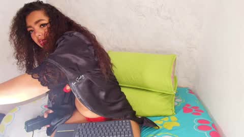 s_sofia_ online show from January 6, 7:13 pm