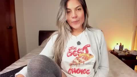 Leslie Beltrn online show from June 6, 3:11 am