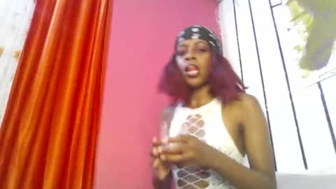 Snapshot of s_weetally chatting on February 28, 7:15 pm Ally online show from February 28, 7:15 pm