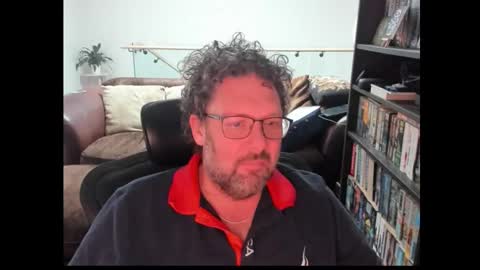 Snapshot of saacs chatting on October 31, 12:55 am Saacs online show from October 31, 12:55 am