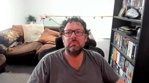 Snapshot of saacs chatting on January 7, 3:31 am Saacs online show from January 7, 3:31 am