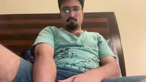 saadiqureshi007 online show from September 18, 6:43 pm