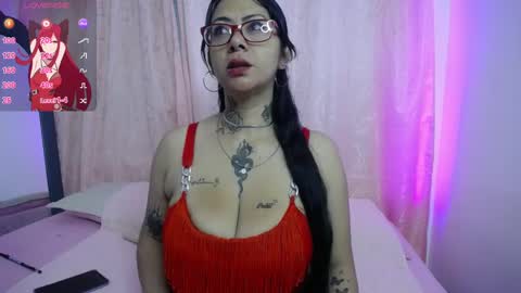 Snapshot of saalomee_1 chatting on December 9, 12:51 pm saalomee 1 online show from December 9, 12:51 pm
