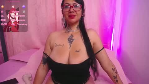 Snapshot of saalomee_1 chatting on December 12, 1:39 pm saalomee 1 online show from December 12, 1:39 pm