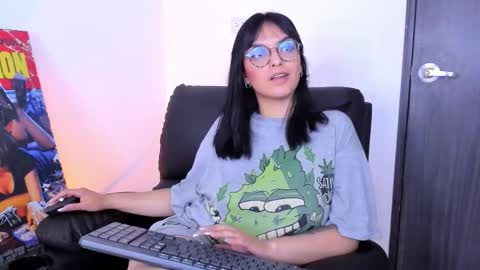 Snapshot of saam_collins69 chatting on February 24, 4:10 am Val online show from February 24, 4:10 am