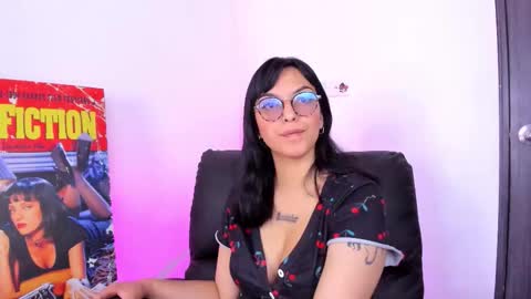 Snapshot of saam_collins69 chatting on February 26, 4:22 am Val online show from February 26, 4:22 am