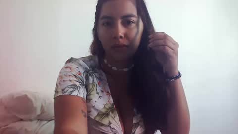 Snapshot of saavaghechick chatting on February 16, 3:59 pm Jeane online show from February 16, 3:59 pm
