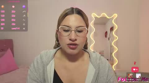 saaya_tay online show from January 19, 3:10 am