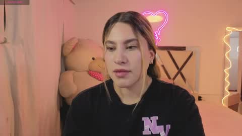 saaya_tay online show from May 12, 4:20 am