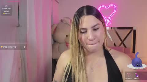 saaya_tay online show from May 18, 4:07 am