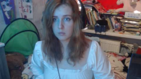 Snapshot of sabochka888 chatting on October 13, 7:08 am sabochka888 online show from October 13, 7:08 am