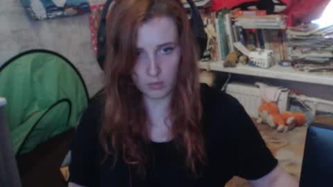 Snapshot of sabochka888 chatting on April 27, 7:17 am sabochka888 online show from April 27, 7:17 am